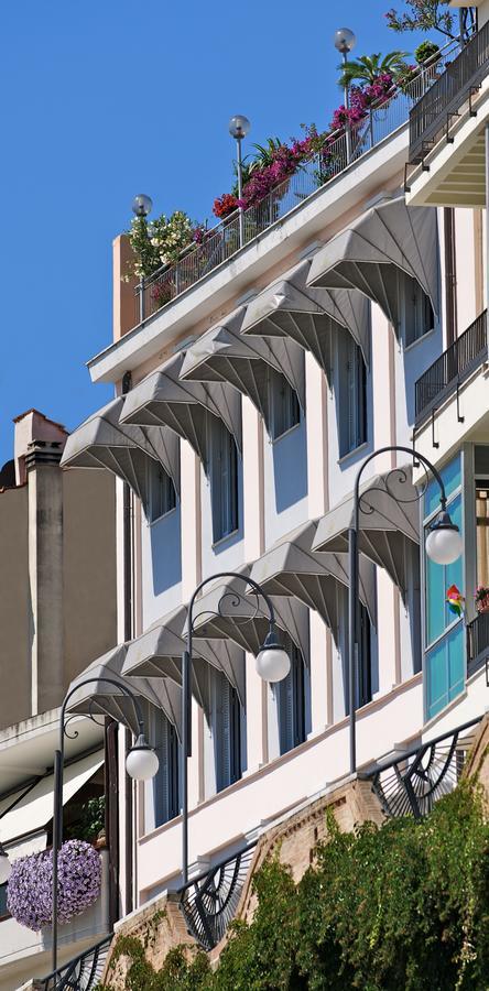 Hotel Ideale Ortona Buitenkant foto